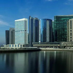 Szálloda Radisson Blu Hotel, Waterfront, Dubaj