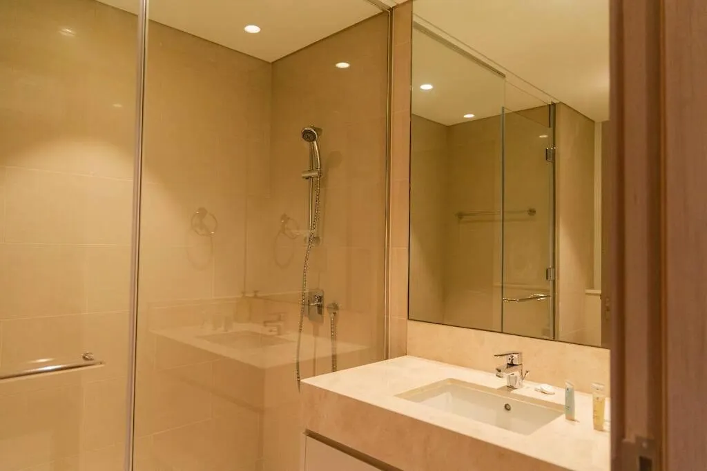 Apartment Burj & Fountain Views - Large Apt For 12 Guests! Dubai