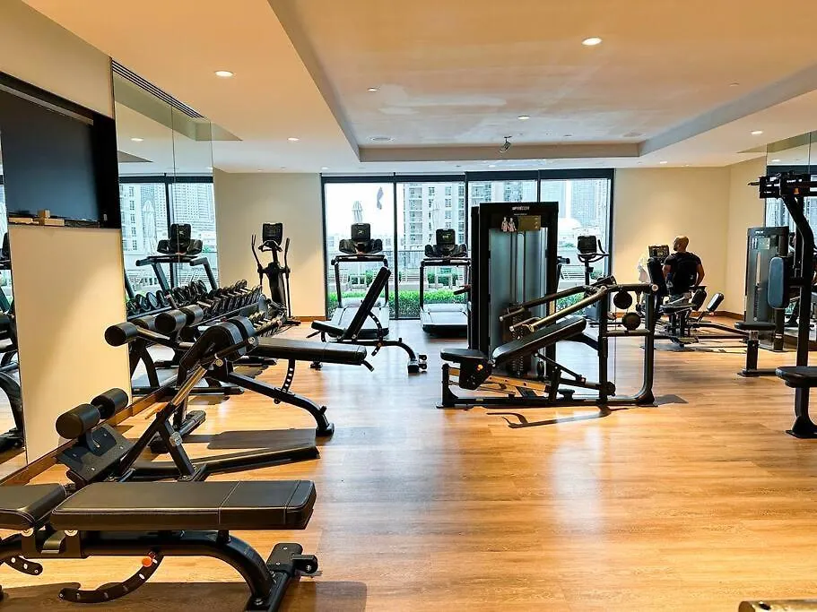 Apartment Burj & Fountain Views - Large Apt For 12 Guests! Dubai